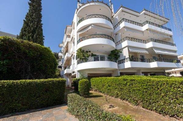 Eigentumswohnung mit Meerblick in bester Küstenlag