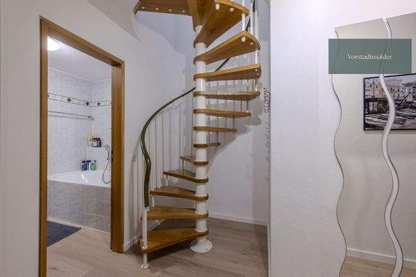 Wendeltreppe zwischen UG & EG