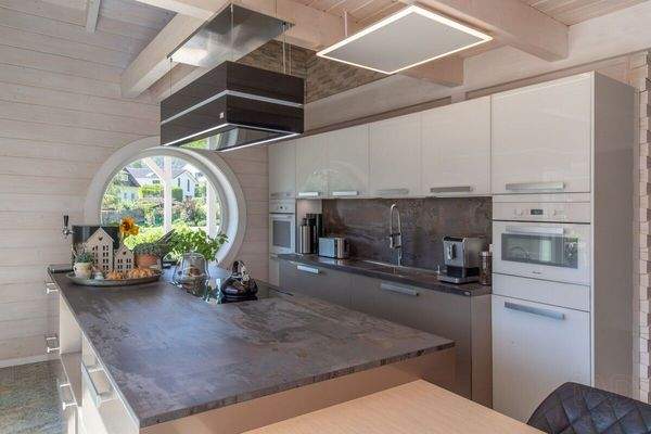 LeonWood_Blockhaus_Individual_Brand_084