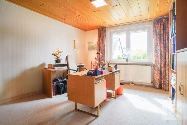 Eine Gästezimmer oder Büro neben dem Eingang