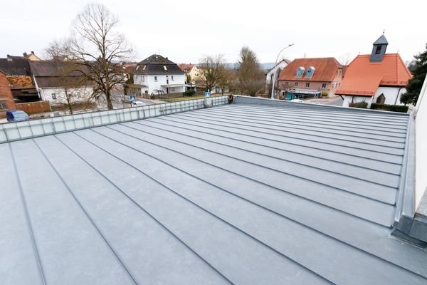 Neues Dach auf dem Atelier