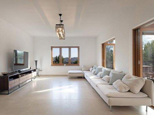country-estate-pool-view-for-sale-Establiments-Living-Blue-Mallorca (1)
