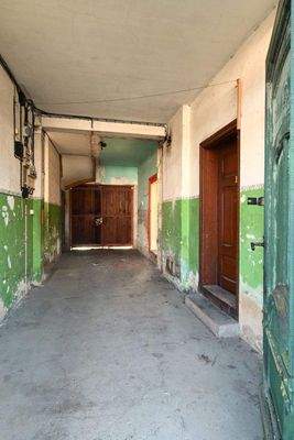 Hausflur / Durchfahrt