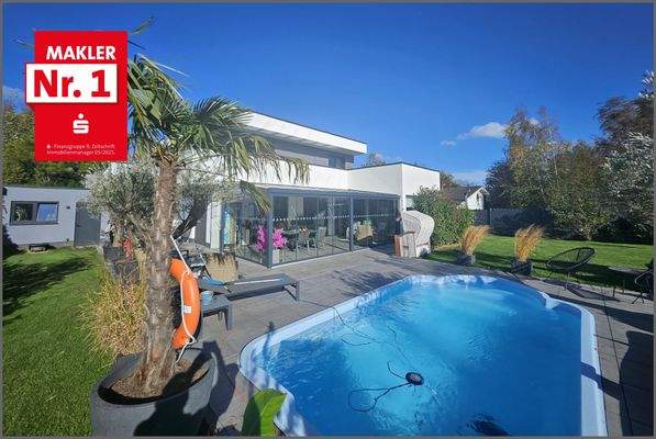 Gartenansicht - im Sommer -