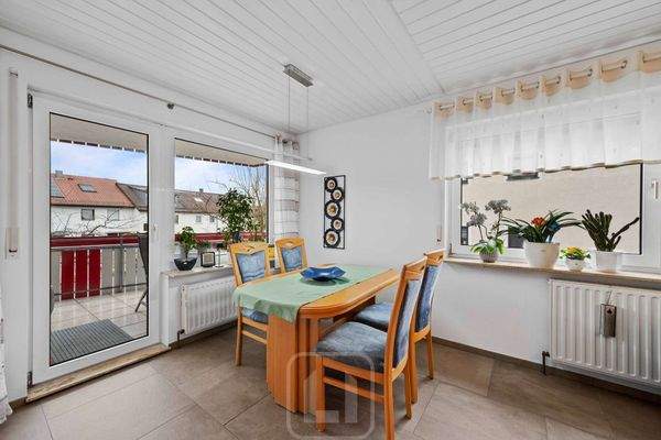 Essbereich | Zugang Balkon