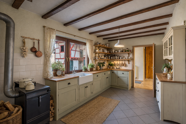 KI-Beispiel Küche Haupthaus EG