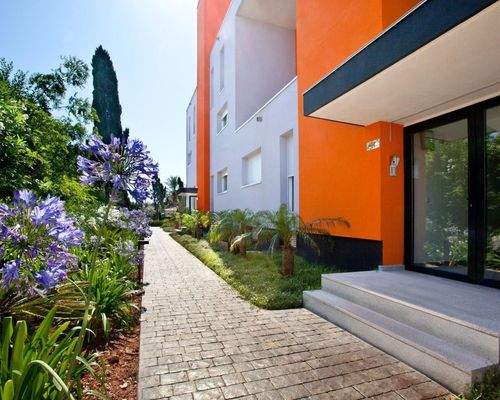 Bovetes Sol entrance.jpg