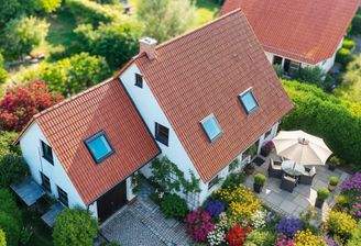 Haus Luftansicht - (KI generiert)