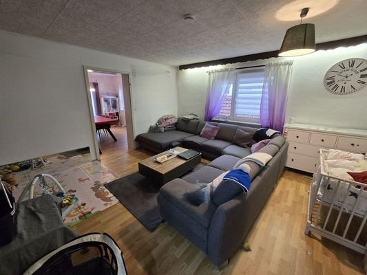Wohnzimmer 1.2