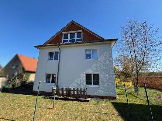 Rückwärtige Ansicht