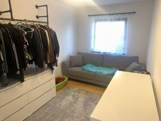 Kinderzimmer oder Büro