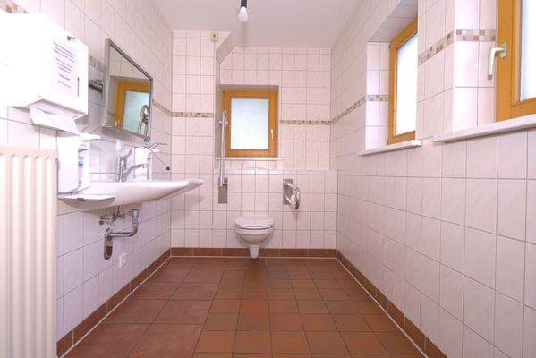 Behinderten-WC