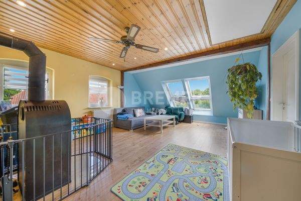 Whg. 1 Wohnzimmer im DG