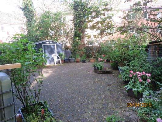 Gemeinschaftshof 01.JPG