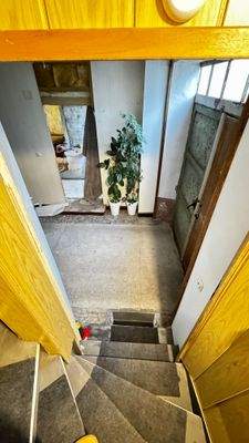 Treppe zum EG Durchfahrt