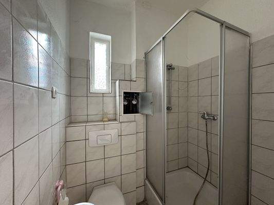 eines der Bäder hinten Objekt 1