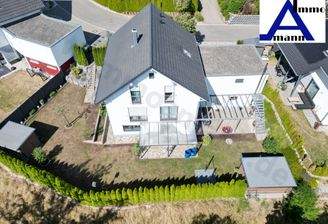 Drohnenbild Liegenschaft Gartenansicht 