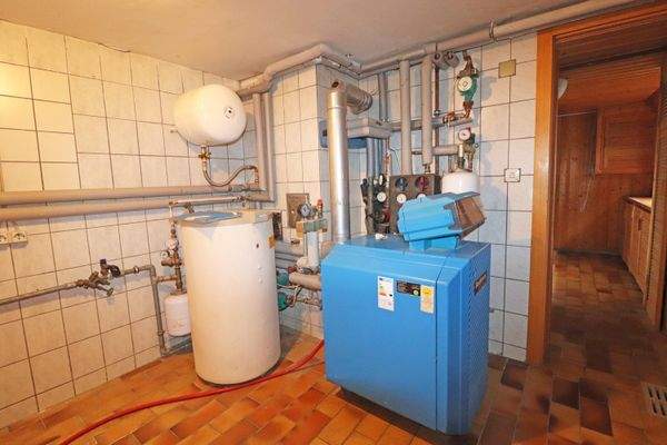 Keller Heizungsraum.jpg