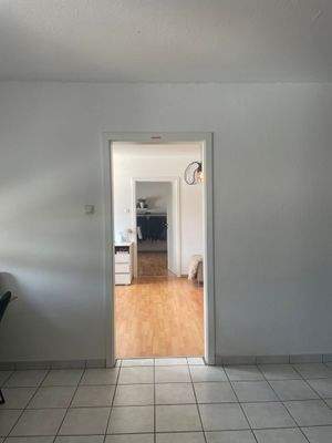 Blick zu Durchgangszimmer