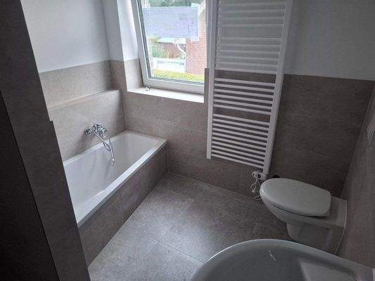 Innenbilder Quickborn, Birkenweg 8 - Badezimmer OG