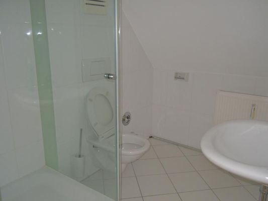 Bad mit WC im OG