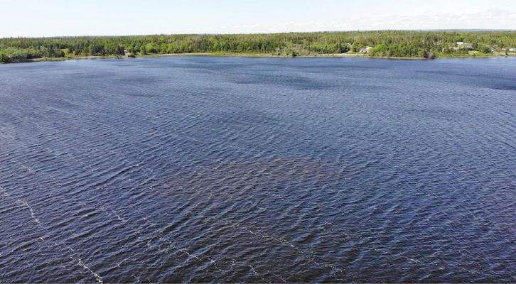 Cape Breton - Shaw Lake - 2,7 Hektar großes Grunds