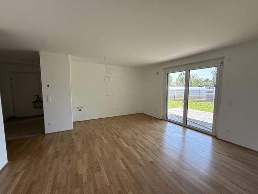 Top 1 Wohnbereich Ansicht 2