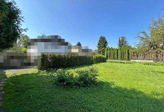 Villengrundstück mit 1.700 m², Nähe Leopoldskroner Weiher