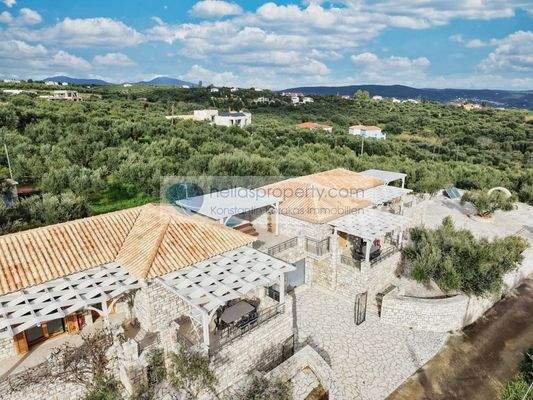 50499d6689bf4ad983573d7da82f1b0b-original