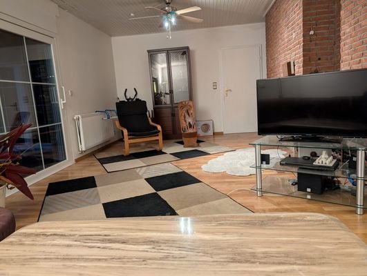 Wohn-/Esszimmer