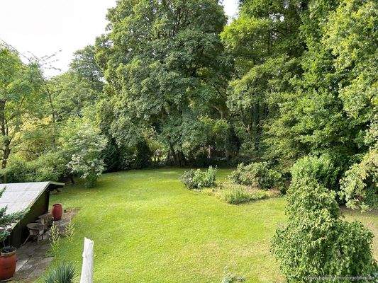 wunderschöner Garten