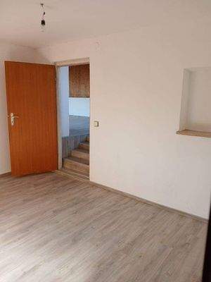 OG - Büro + Aufgang Wohnen.jpg