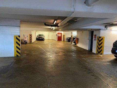 Remscheid Garage, Remscheid Stellplatz