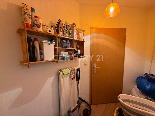 Kleiner Abstellraum mit extra Zugang