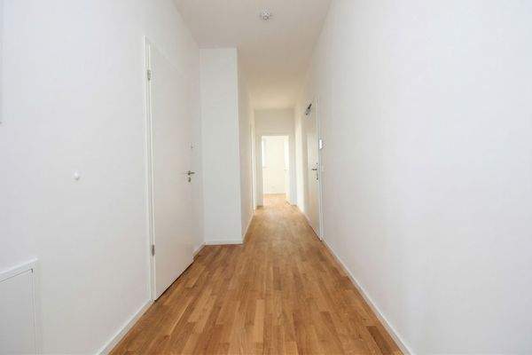 Flur Richtung Schlafzimmer