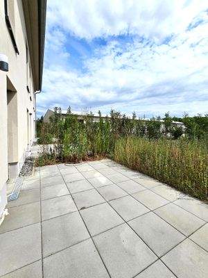 Terrasse + Gartenanteil