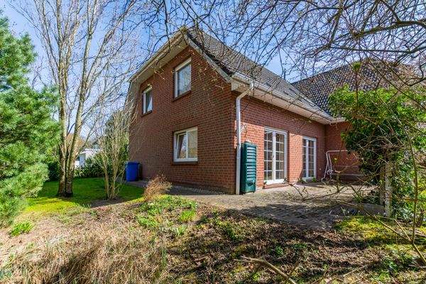 Haus_aus_Gartenperspektive