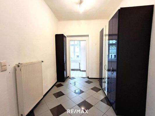 Zimmer (Vorzimmer) 4