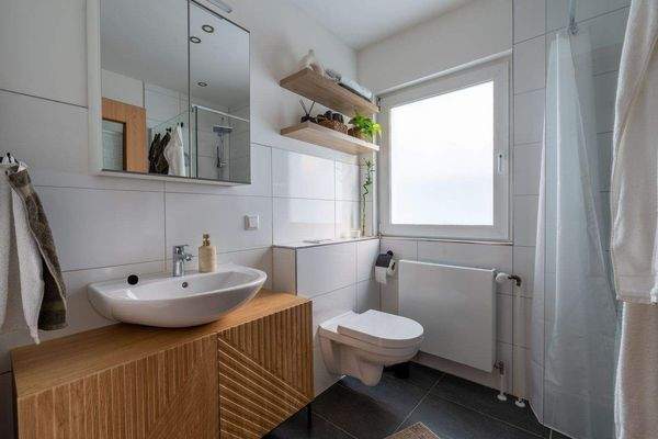 Badezimmer (Wohnung Nr. 6)