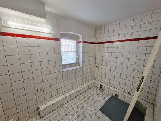 ehemalige Dusche im UG (GR 0.10)