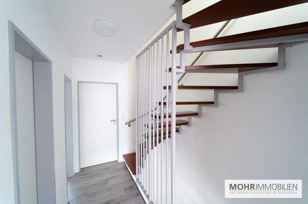 Beispielsbilder: Flur OG