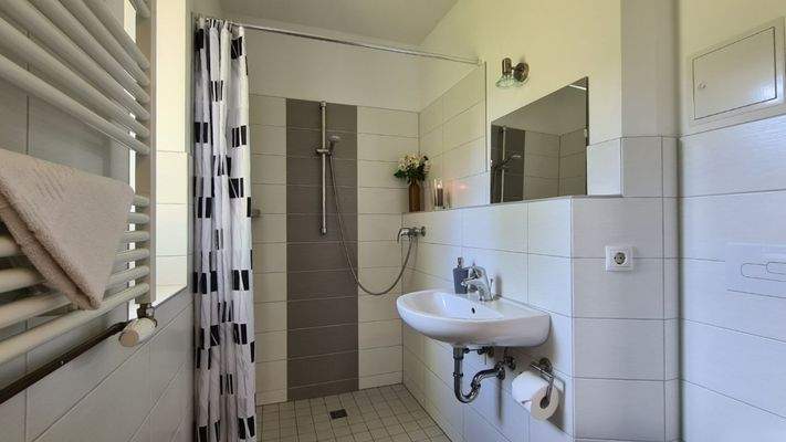 Hof Wiesengrund DAHLER Rostock | Rügen