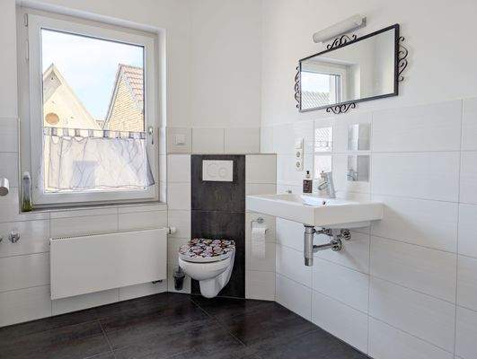 10 OG-Badezimmer.jpg