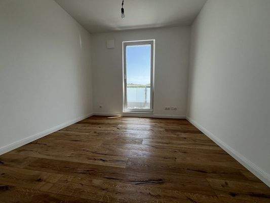 Kinder- / Arbeits- / Gästezimmer