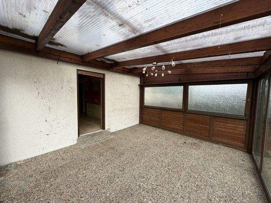 Überdachte Terrasse