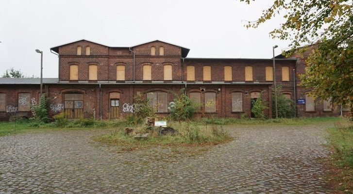 Bahnhof