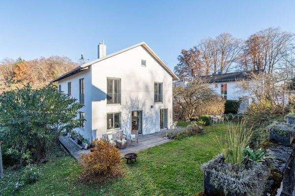 Eingewachsenes Grundstück