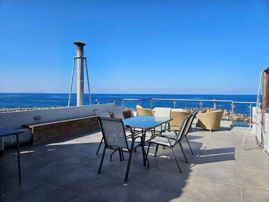 Kreta, Sisi: Wohnung im Zentrum mit fantastischem Meerblick zu verkaufen