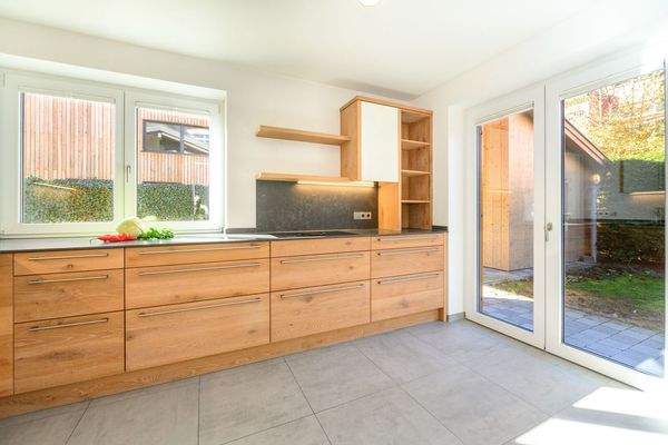 ... mit Raum und Blick ins Grüne I EG