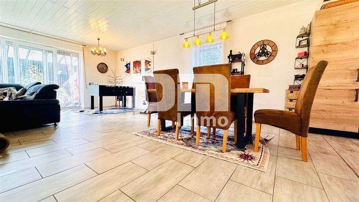 EG WE1 Offener Wohn / Küche Essbereich / Terrasse